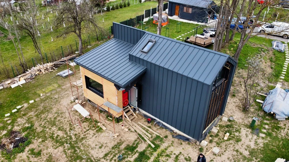 House 4